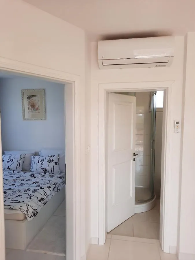 Apartmán Penzion u Kapitána Vir 0*,